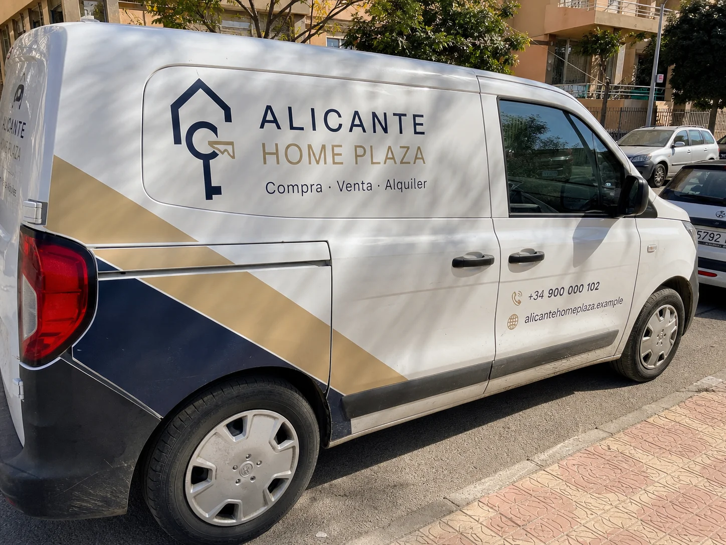 Detalle de rótulo luminoso en Alicante
