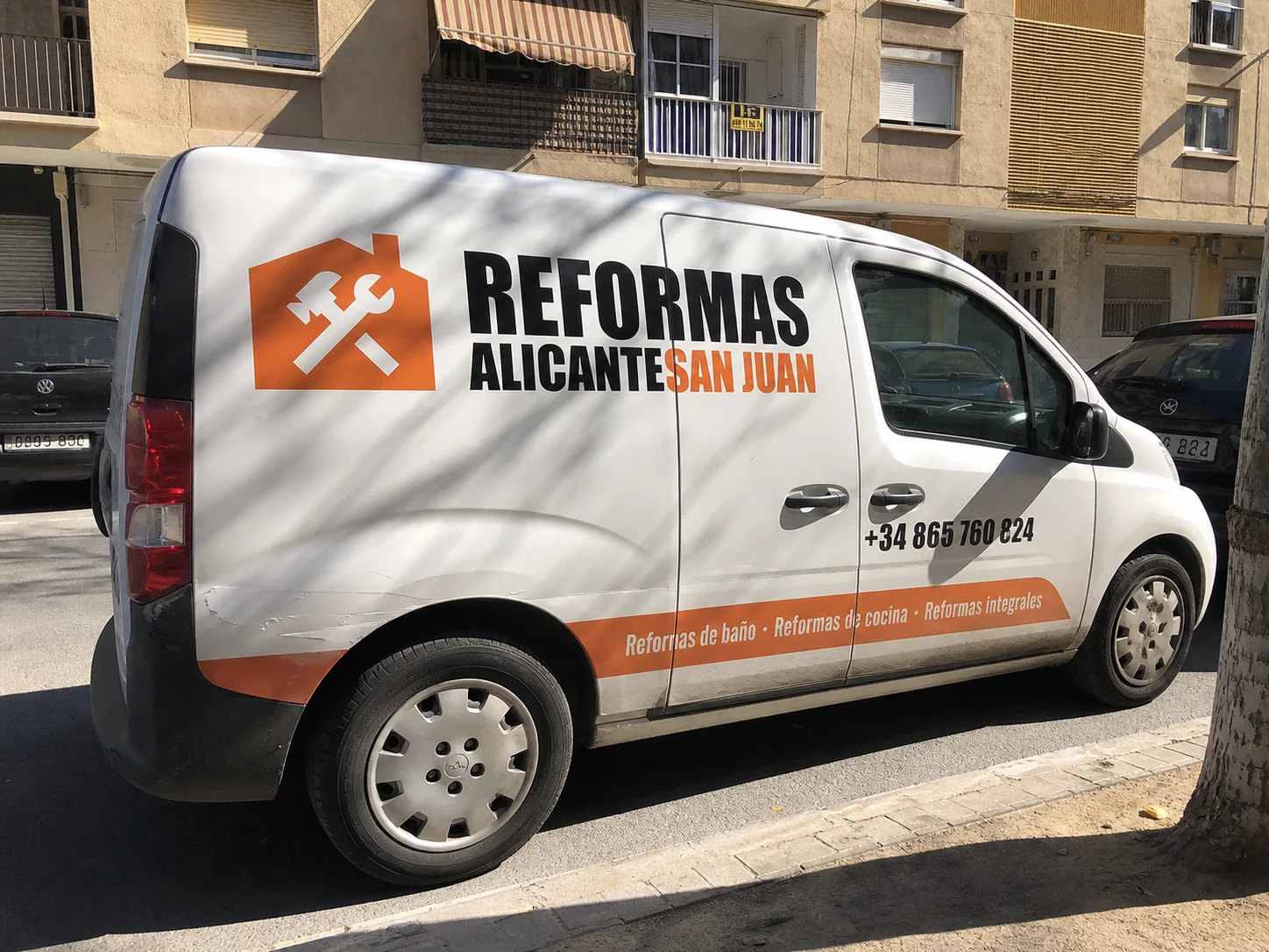 Cartelería y señalética interior en Alicante